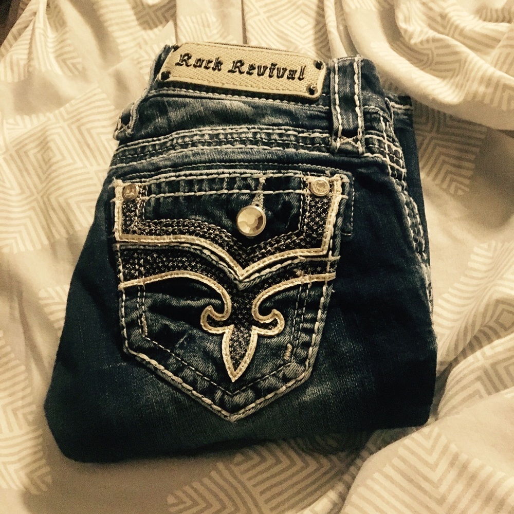 PRICE DROP!! rock revivals , no stains